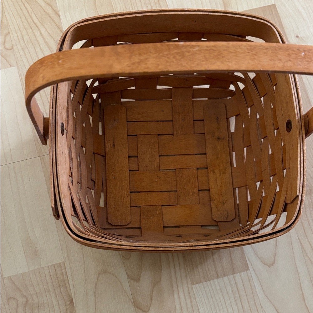 Longaberger Classic Woven Basket - Warm Brown 8.5 inches diameter pre